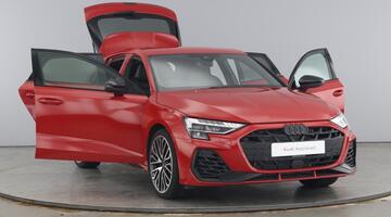 2025 Audi 2.0 TFSI Black Edition Sportback S Tronic quattro Euro 6 5-door (Red) - Image: 9