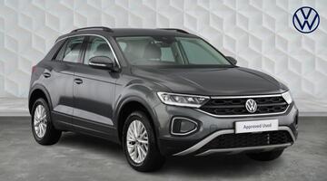 2024 Volkswagen TSI Life DSG Euro 6 5-door (White) - Image: 1