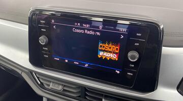 2022 Volkswagen TSI Life DSG Euro 6 5-door (White) - Image: 7