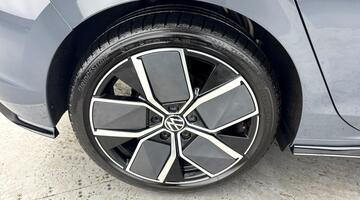 2025 Volkswagen TSI Black Edition Euro 6 5-door (Grey) - Image: 22