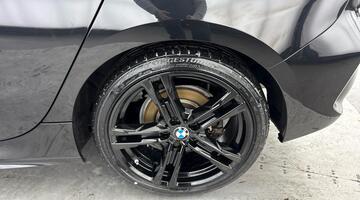 2020 BMW 118i M Sport DCT Euro 6 5-door (Black) - Image: 27