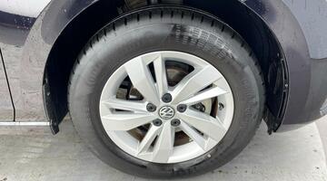 2020 Volkswagen 1.0 TSI SE Euro 6 5-door (Black) - Image: 5