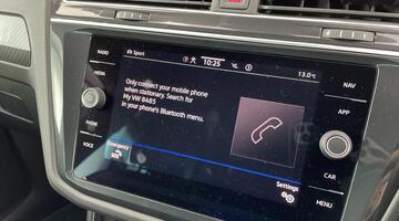 2022 Volkswagen 2.0 TSI R DSG 4Motion Euro 6 5-door (White) - Image: 29