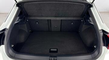 2022 Volkswagen TSI R-Line DSG Euro 6 5-door (White) - Image: 30