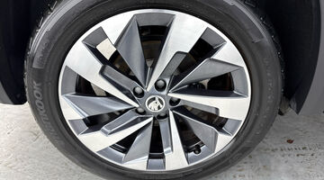 2024 Škoda TSI iV 25.7kWh SE L DSG Euro 6 5-door (5 Seat) (Black) - Image: 36