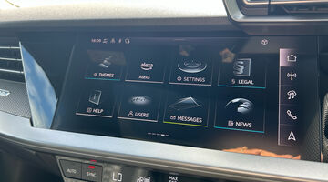 2025 Audi TFSI Carbon Vorsprung S Tronic quattro Euro 6 4-door (White) - Image: 39