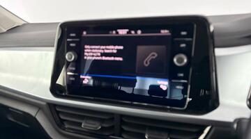 2022 Volkswagen 1.0 TSI Life Euro 6 5-door (Blue) - Image: 14