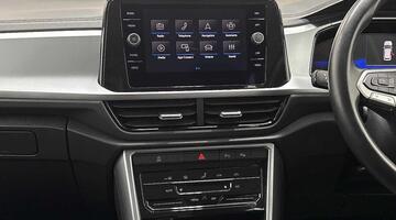 2024 Volkswagen TSI Life Euro 6 5-door (Grey) - Image: 12