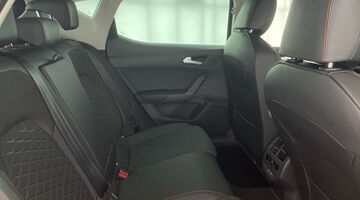 2025 SEAT EHybrid 25.8kWh FR DSG Euro 6 5-door (Black) - Image: 15