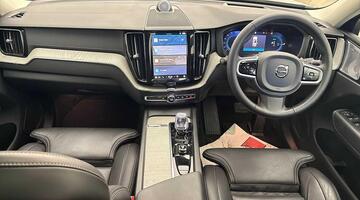 2025 Volvo 2.0h T8 18.8kWh Ultra Dark Auto Euro 6 5-door (Silver) - Image: 10