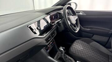 2025 Volkswagen 1.0 TSI R-Line DSG Euro 6 5-door (Silver) - Image: 2