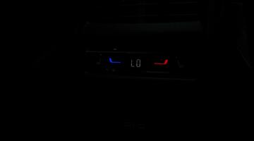 2025 Škoda TSI e-TEC MHEV SportLine DSG Euro 6 5-door (7 Seat) (Silver) - Image: 36