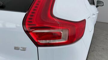 2025 Volvo 2.0 B3 MHEV Ultra Bright DCT Auto Euro 6 5-door (Blue) - Image: 30