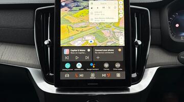 2025 Volvo 2.0 T8 18.8kWh Ultra Dark Auto 4WD Euro 6 5-door (Black) - Image: 57