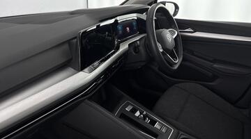 2023 Volkswagen ETSI MHEV Life DSG Euro 6 5-door (Black) - Image: 2