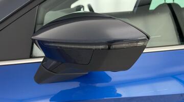 2022 SEAT 1.0 TSI FR Edition Euro 6 5-door (Blue) - Image: 37