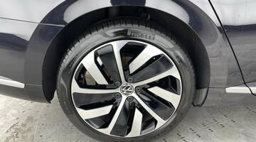 2024 Volkswagen TSI 13kWh R-Line Shooting Brake DSG Euro 6 5-door (Black) - Image: 32