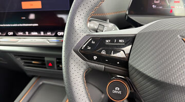 2025 CUPRA E-Boost 59kWh V1 Auto 5-door (Blue) - Image: 7