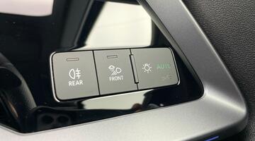 2025 Audi TFSI 35 S line S Tronic Euro 6 4-door (Blue) - Image: 20