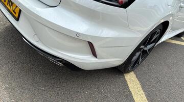 2025 Volkswagen 2.0 TSI R Fastback DSG 4Motion Euro 6 5-door (White) - Image: 17