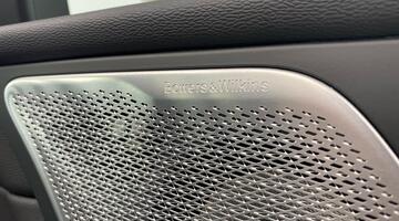 2025 Volvo 2.0 T8 18.8kWh Ultra Bright Auto Euro 6 5-door (Unlisted) - Image: 20