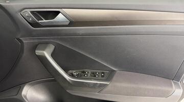 2019 Volkswagen TSI EVO SE Euro 6 5-door (Black) - Image: 19