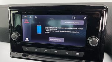 2022 SEAT 1.0 TSI FR Edition Euro 6 5-door (Blue) - Image: 17