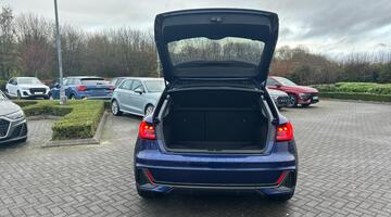 2025 Audi 1.0 TFSI 30 S line Sportback S Tronic Euro 6 5-door (Blue) - Image: 16