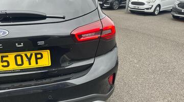 2025 Ford 1.0T EcoBoost MHEV Active X Euro 6 5-door (Black) - Image: 24