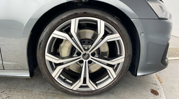 2025 Audi 2.0 TFSIe 50 Black Edition S Tronic quattro Euro 6 4-door 17.9kWh (Grey) - Image: 5