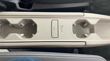 2025 Volkswagen 2.0 TDI Style Long MPV DSG Euro 6 5-door (Grey) - Image: 7