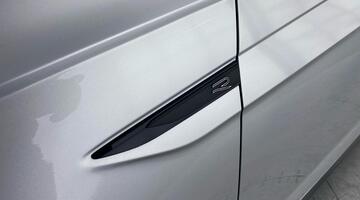 2022 Volkswagen 1.0 TSI R-Line DSG Euro 6 5-door (Silver) - Image: 33