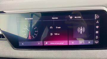 2025 Audi 2.0 TDI Launch Edition S Tronic quattro Euro 6 5-door (Blue) - Image: 22