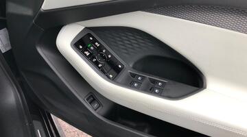 2025 Audi 2.0 TDI S line S Tronic Euro 6 5-door (Blue) - Image: 24