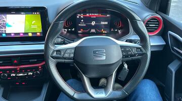 2023 SEAT 1.0 TSI FR Euro 6 5-door (Black) - Image: 23