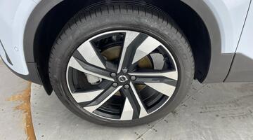 2025 Volvo 2.0 B3 MHEV Ultra Bright DCT Auto Euro 6 5-door (Blue) - Image: 40