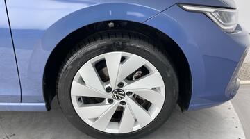 2024 Volkswagen TSI Match Euro 6 5-door (Blue) - Image: 5