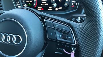 2025 Audi 1.0 TFSI 30 S line Sportback S Tronic Euro 6 5-door (Black) - Image: 25