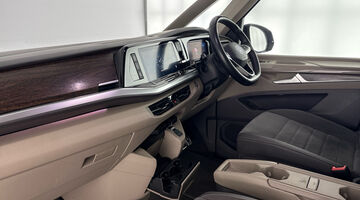2024 Volkswagen TSI 13kWh Style Long MPV DSG Euro 6 5-door (Blue) - Image: 2