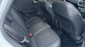 2023 Ford 1.0T EcoBoost MHEV ST-Line X Euro 6 5-door (White) - Image: 30