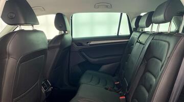 2022 Škoda TSI ACT SE L Executive Euro 6 5-door (7 Seat) (Grey) - Image: 40