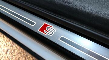 2020 Audi 3.0 TFSI V6 55 Black Edition Tiptronic quattro Euro 6 5-door (White) - Image: 15