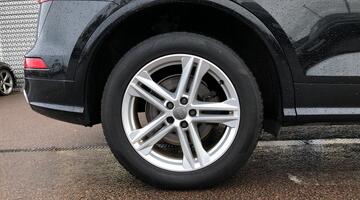 2018 Audi 2.0 TDI 40 S line S Tronic quattro Euro 6 5-door (Black) - Image: 5