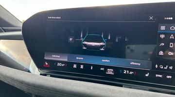 2025 Audi 100kWh Edition 1 Auto quattro 5-door (Grey) - Image: 36