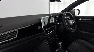 2025 Volkswagen TSI R-Line DSG Euro 6 5-door (Silver) - Image: 2