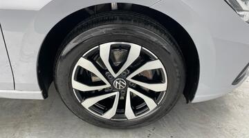 2022 Volkswagen TSI Active Euro 6 5-door (Grey) - Image: 5