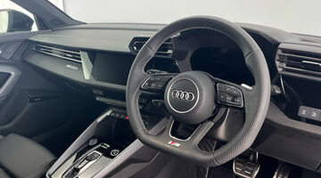 2025 Audi TFSI 35 Black Edition S Tronic Euro 6 4-door (Black) - Image: 6