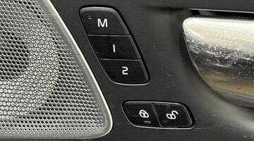 2025 Volvo 2.0h T8 18.8kWh Ultra Bright Auto Euro 6 5-door (Blue) - Image: 26