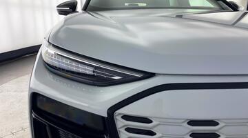 2025 Audi 100kWh Edition 1 Auto quattro 5-door (White) - Image: 49