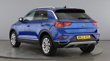2022 Volkswagen TSI Style Euro 6 5-door (Blue) - Image: 3